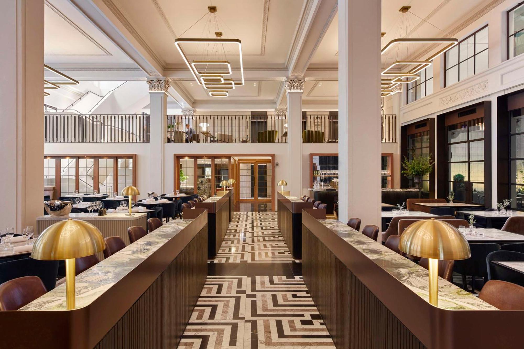 Hilton Melbourne Little Queen Street Eksteriør bilde The interior of the hotel